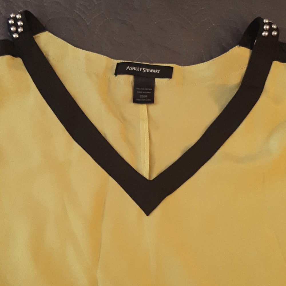 Lime Colored Cold Shoulder Blouse - image 1